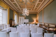 Dewan Majlis Palazzo Romani Adami