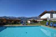 Hồ bơi Villa Quattro Stagioni