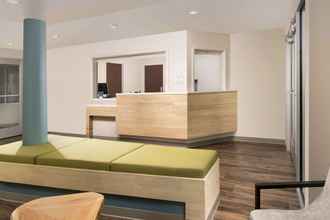 Sảnh chờ 4 WoodSpring Suites South Plainfield