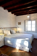 Kamar Tidur 4 Swallows Of Patmos