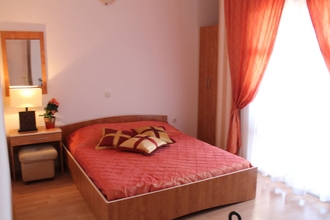 Kamar Tidur 4 Villa Bougenvilia Tomas