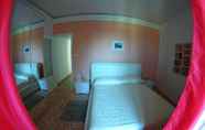 Bedroom 4 Gualtiero camere e suite