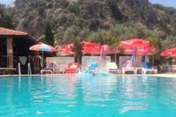 Swimming Pool Taner Otel