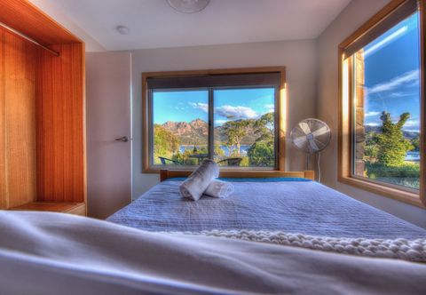 Lainnya Freycinet Stone Studio 5
