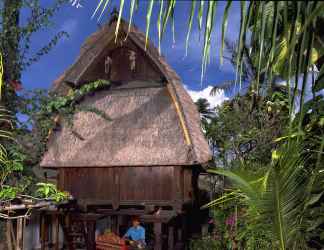 Exterior 2 Poppies Bali