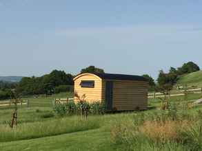 Bên ngoài 4 Slades Farm Glamping