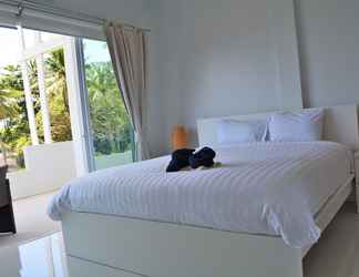 Kamar Tidur 2 Coconut Bay Club Suite 305