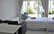 Kamar Tidur 5 Coconut Bay Club Suite 303