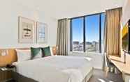 Kamar Tidur 5 Mantra Hotel at Sydney Airport