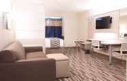 Ruang Umum 6 Microtel Inn & Suites by Wyndham Springville/Provo