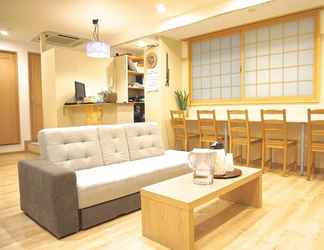 Sảnh chờ 2 Hostel Rakutsuki