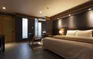 Kamar Tidur 2 Hotel Leaders