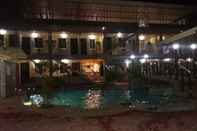 Swimming Pool Ging-Ging Hotel & Resort