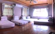 Kamar Tidur 2 Peach Villa