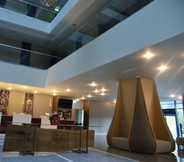 Lobby 7 Ramada by Wyndham Constanta