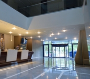 Lobby 4 Ramada by Wyndham Constanta