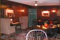 Bar, Kafe, dan Lounge 1896 House Country Inn & Motels