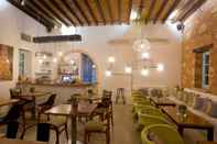 Bar, Cafe and Lounge Shongas Inn