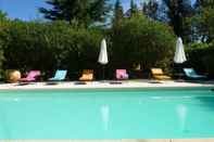 Swimming Pool Domaine de Rhodes - Locations de Vacances / Vacation Rentals