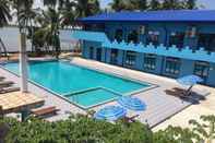 Kolam Renang Sunnyfish Hotel & Resort