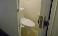 Toilet Kamar 7 Stella Gosho