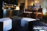 Bar, Cafe and Lounge Les 4 Étoiles