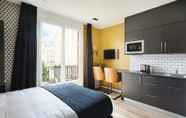 Kamar Tidur 4 Paris Eiffel by YAYS