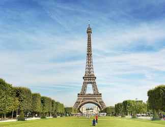 Bangunan 2 Paris Eiffel by YAYS