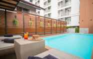 สระว่ายน้ำ 3 Koon Hotel Sukhumvit