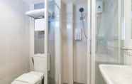 Toilet Kamar 2 Koon Hotel Sukhumvit