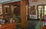 Lobby 3 Amparo Hosteria