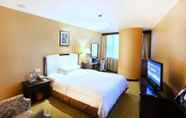 Kamar Tidur 3 World Traders Hotel Chongqing