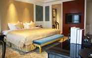 Bedroom 5 Grand Skylight International Hotel Wuhai
