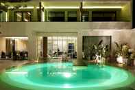 Swimming Pool Dyo Suites