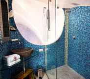 In-room Bathroom 3 Salapolis Luxury Apartments