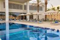 Swimming Pool Radisson Hotel & Apartments Dammam Industry City