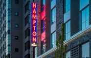 Bangunan 5 Hampton Inn & Suites Portland-Pearl District