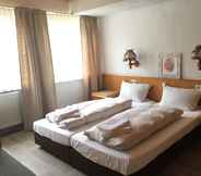 Bedroom 2 Alte Rose Gasthaus Hotel