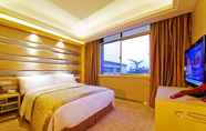 Kamar Tidur 4 Chengdu Wangjiang Hotel