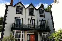 Exterior Greenbank Lodge Llangollen