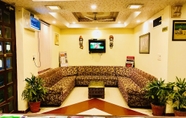 Lobi 7 Hotel Classic Inn