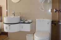 Toilet Kamar Shandong Pacific Hotel