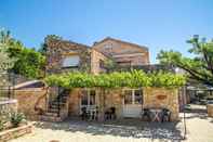 Exterior Hotel L'escarbille