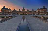 Exterior Evolve Back, Hampi