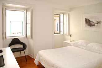 Bedroom 4 Bairro Alto Apartments by linc