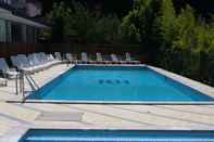 Swimming Pool Hotel Olimpia