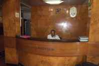 Lobby Hotel Bhola