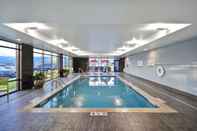 Swimming Pool Home2 Suites by Hilton Pigeon Forge