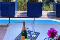 Swimming Pool Mallorca front line property sea access