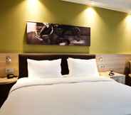 Bedroom 3 Hampton by Hilton Aachen Tivoli